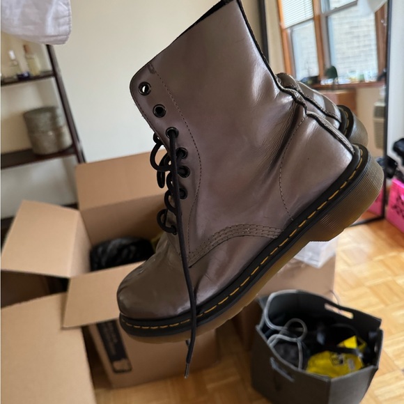 Doc Martins - chrome - Picture 5 of 5